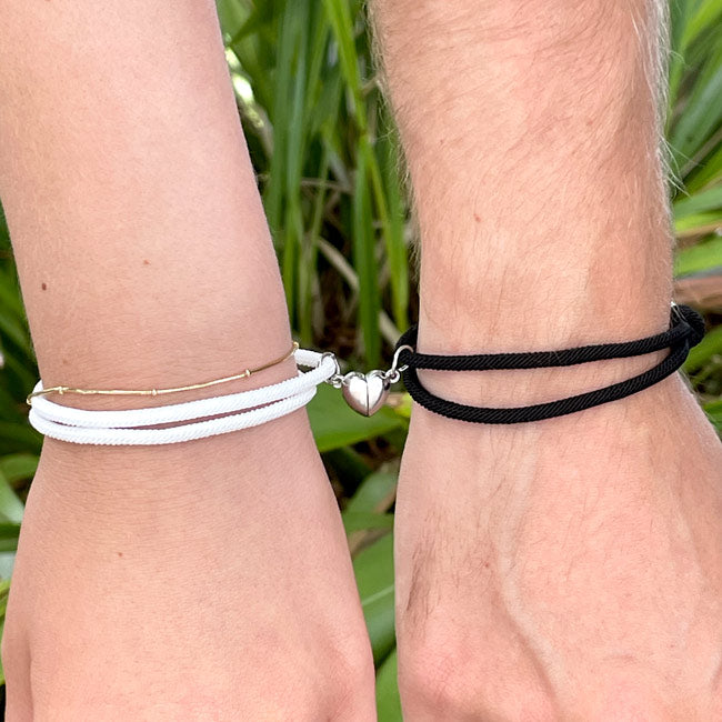 SoleMates™ Ensemble de Bracelets Magnétiques